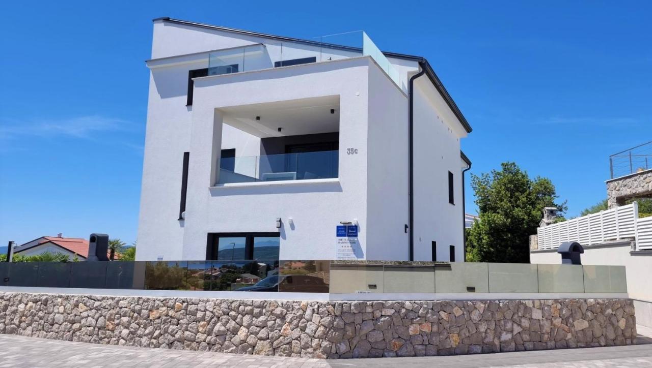 קרק Bartol Luxury Apartments Krk Croatia, With Own Hot Tub - Whirlpool מראה חיצוני תמונה