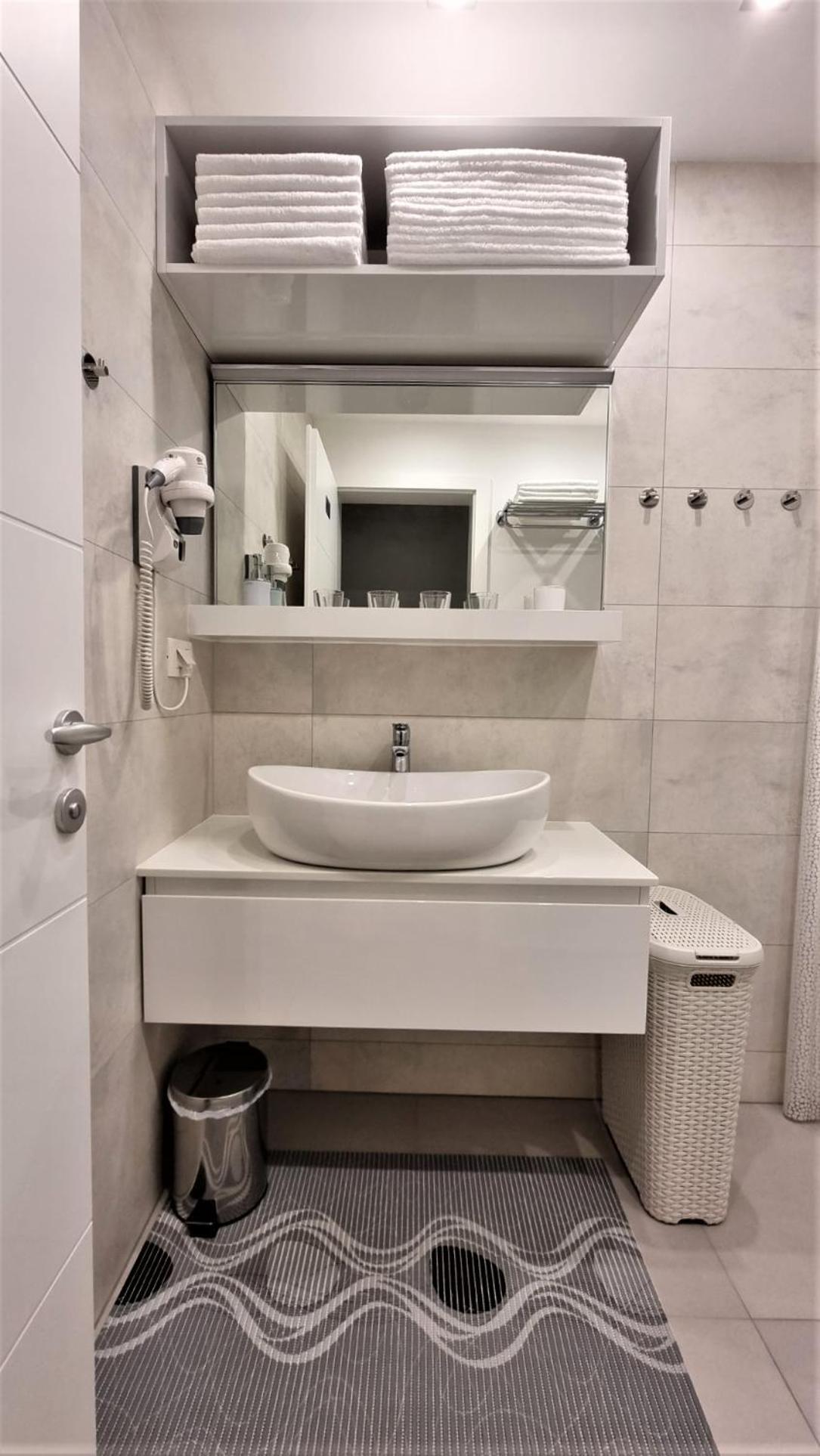 קרק Bartol Luxury Apartments Krk Croatia, With Own Hot Tub - Whirlpool חדר תמונה